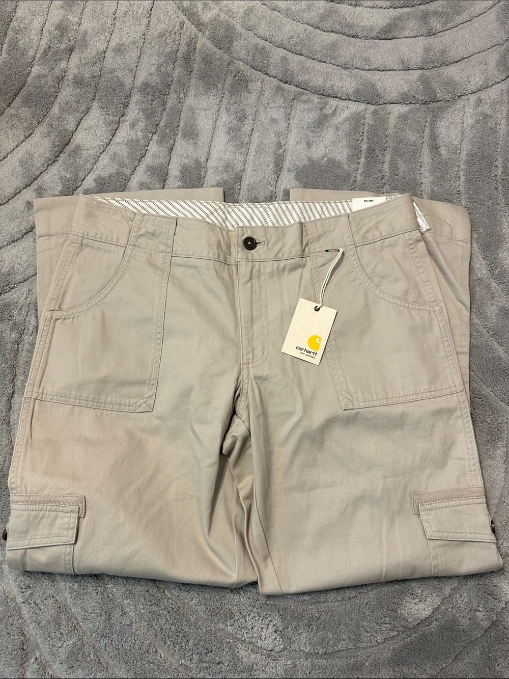 Carhartt Women’s Light Tan Cargo Pants - Picture 4 of 7